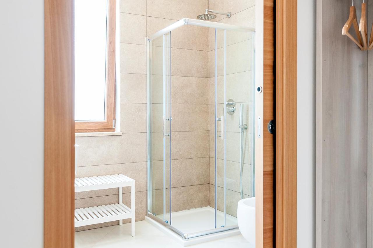 Ultimo Piano B&B Lecce Bagian luar foto