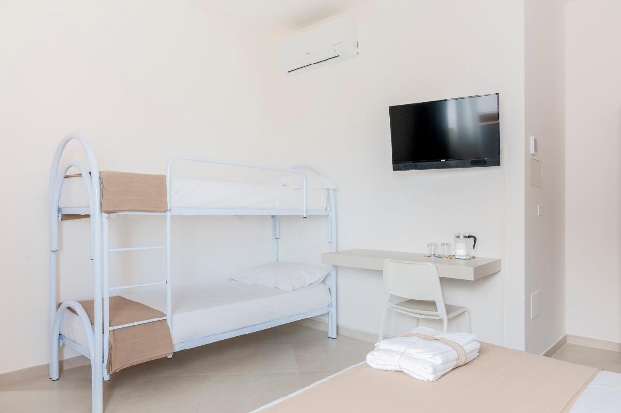 Ultimo Piano B&B Lecce Bagian luar foto