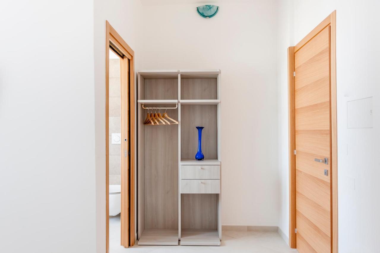 Ultimo Piano B&B Lecce Bagian luar foto