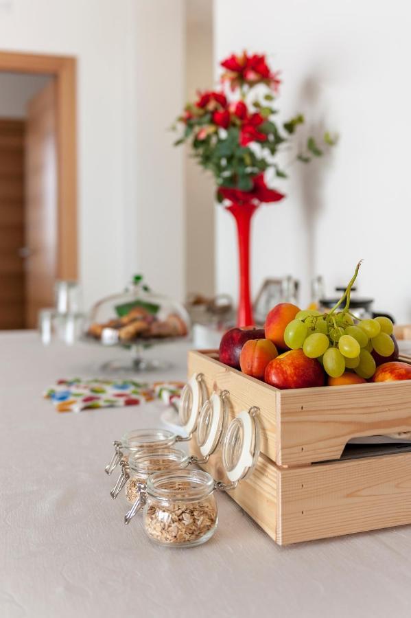 Ultimo Piano B&B Lecce Bagian luar foto