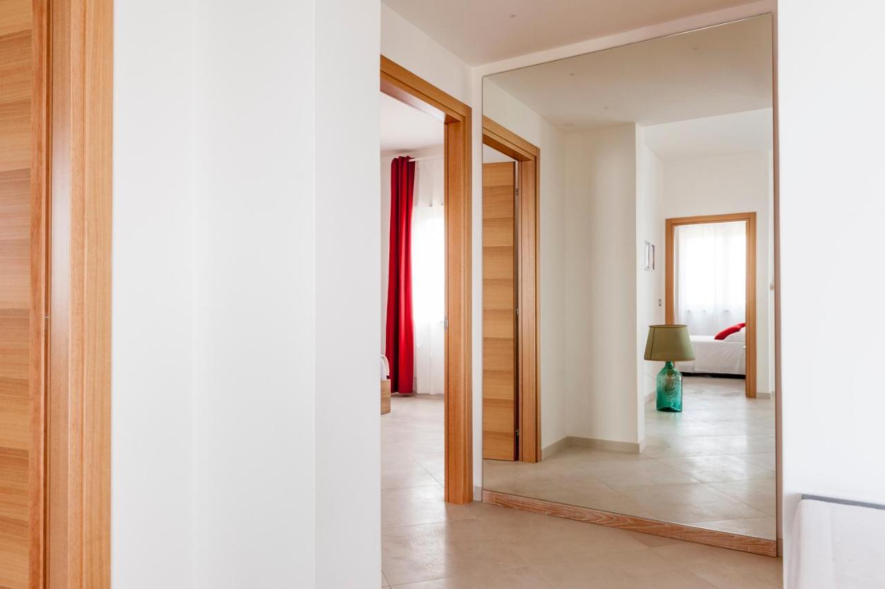 Ultimo Piano B&B Lecce Bagian luar foto